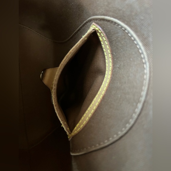 AUTHENTIC Louis Vuitton Ellipse PM - Picture 11 of 16